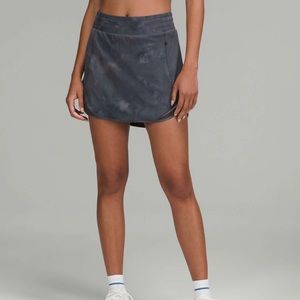 Lululemon Hotty Hot High Rise Skirt